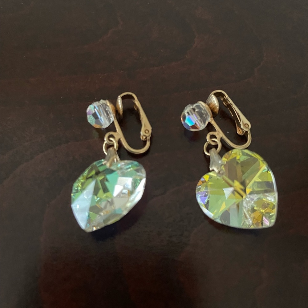 Swarovski crystal hearts with AB coating - Picture 3 of 7
